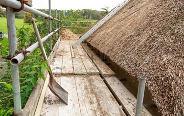 advantages of Oxcroft Estate thatch roofing